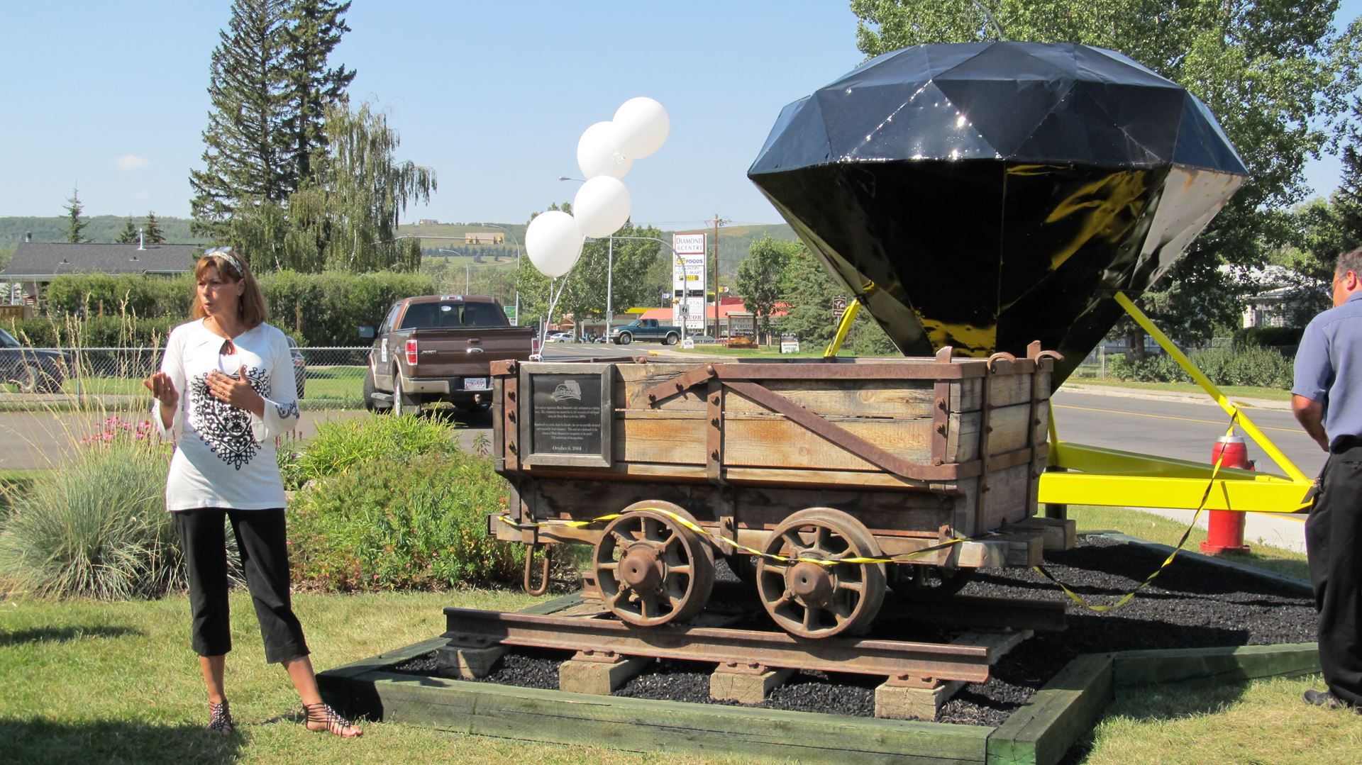 Mayor Brown Welcomes the Diamond Home